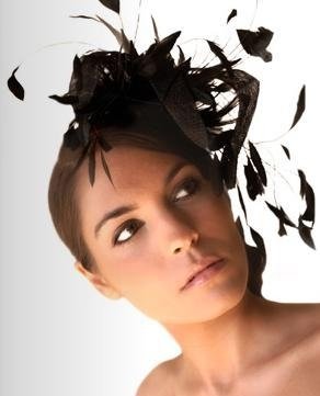 tocado-pluma